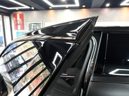 부산 해운대 랩핑 아우디 A8L 전체랩핑, 크롬죽이기를 통해 상반된 올블랙 차량으로 변신! / 부산 해운대구
