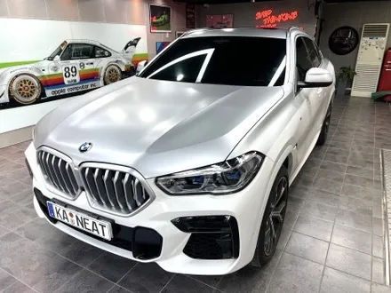 부산 자동차 랩핑 BMW X6 듀오톤(투톤) 랩핑 시공으로 고급스러운 쿠페형 SUV 모델로 만들기! / 부산 해운대구