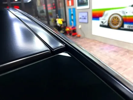 부산랩핑 BMW 4시리즈 쿠페 사틴블랙 전체랩핑으로 묵직하고 깔끔한 쿠페로 만들기! [TINYBOT] / 부산 해운대구