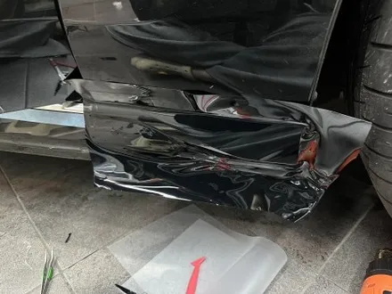 부산 랩핑 BMW 740i 전체 외관 정리｜크롬죽이기 + 블랙 유광 휠도색으로 완성도 끌어올리다 / 부산 해운대구