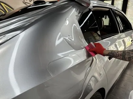 해운대 랩핑 BMW 740d, 블랙 대신 GT실버로 완성한 투톤랩핑 / 부산 해운대구