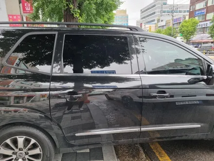 인천 가성비썬팅 코란도 투리스모 글라스틴트로데 필름으로 전체 재시공