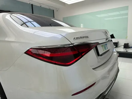 안산 벤츠크롬죽이기 W223 S63 블랙으로 더욱 스포티해졌어요 / 안산시 단원구 초지동