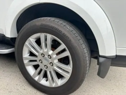 부산북구 랜드로버 디스커버리4 블랙유광 휠도색 차량의 웅장함에 정점을 찍어보세요 / 부산 북구 구포동