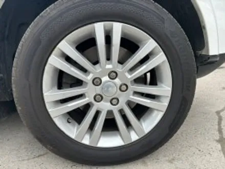 부산북구 랜드로버 디스커버리4 블랙유광 휠도색 차량의 웅장함에 정점을 찍어보세요 / 부산 북구 구포동