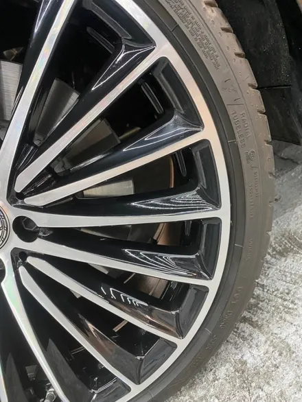 부산 CLS 20인치 마차휠복원 자차보험수리로도 가능합니다 / 부산 북구 구포동