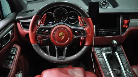 핸들 컬러커스텀 만들기 실내커스텀 / 포르쉐 / 마칸 / 인천 남동구