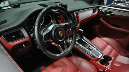 핸들 컬러커스텀 만들기 실내커스텀 / 포르쉐 / 마칸 / 인천 남동구