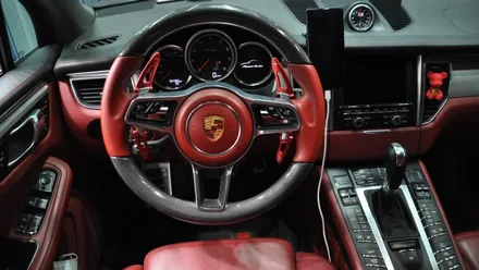 핸들 컬러커스텀 만들기 실내커스텀 / 포르쉐 / 마칸 / 인천 남동구