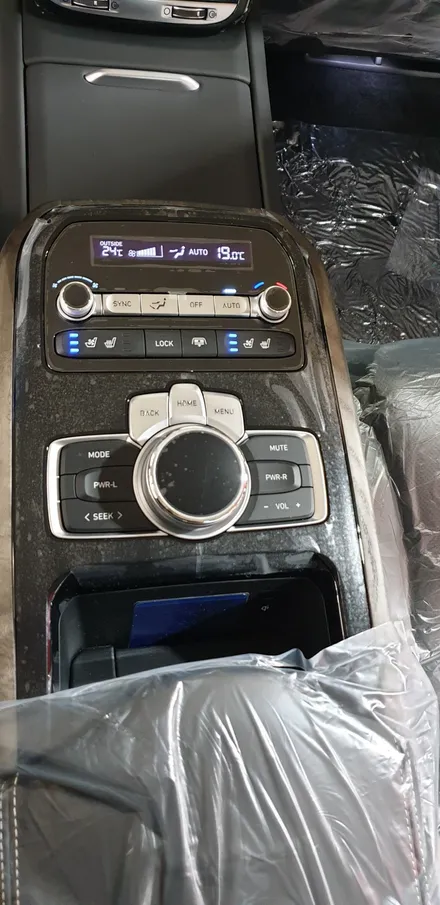 제네시스 G90 신차검수 신차패키지 버텍스 900 풀썬팅 유리막코팅 루마썬팅 고양원흥점~! / 고양 덕양구 원흥동