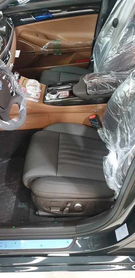 제네시스 G90 버텍스 900 풀썬팅/유리막코팅. 멀리 전북 익산에서~고양 원흥점을 선택해주신~! / 고양 덕양구 원흥동