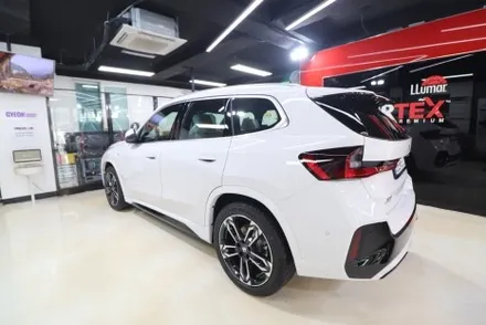 BMW X1 신차검수 밝은 틴팅 버텍스 900 전체 30% / 고양 덕양구 원흥동