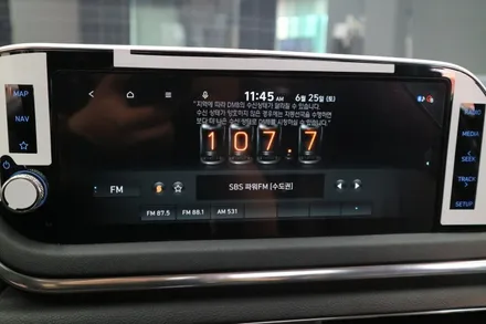 쏘나타DN8 8인치디스플레이는그만~10.25인치내비게이션 디스플레이로 교체! / 평택시 안중읍