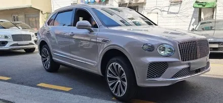 서울 부산 벤틀리 벤테이가 아주르 EWB 전동사이드스텝 장착 후기 / 부산 해운대