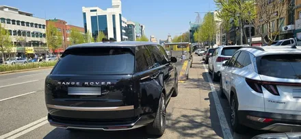 레인지로버 보그 P530을 SV 차량으로 만들어보세요 ( SV 바디킷 전체 PPF 천장 골드랩핑 ) / 부산 해운대