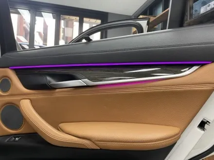 송파 BMW X6 차량 개성을 높이는 실내 랩핑과 크롬 딜리트 작업의 매력 / 잠실, 삼전, 송파