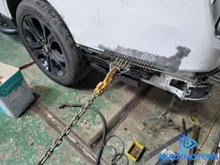 파주운정 이정도사고도 교환X 판금도색가능?! 쌍용자동차 렉스턴스포츠 칸 4WD, 아파트주차중 뺑소니사고 외형복원 사고수리! 신차출고 컨디션 그대로! 금촌 레디모터스! / 경기 파주