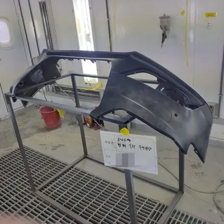 [ReadyMotors] 아우디 A4 앞삼박 (앞범퍼, 휀다, 라이트, 본넷) 으로 인한 자차보험 사고수리, 완벽한 외형복원! 이 모든 것은 일산파주공업사 레디모터스에서! / 경기 파주