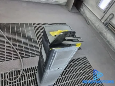 랜드로버 레인지로버 스포츠, 올 블랙컨셉으로 파츠포인트도색! 수입차정비뿐만아닌,다양한 튜닝까지! 한번에가능한 파주운정금촌 자동차공업사 수입차수리전문 레디모터스! 부분도색 / 경기 파주