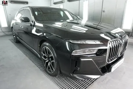 파주 BMW i7 판금 도장으로 외형복원 범퍼 수리의 모든 것 / 경기 파주
