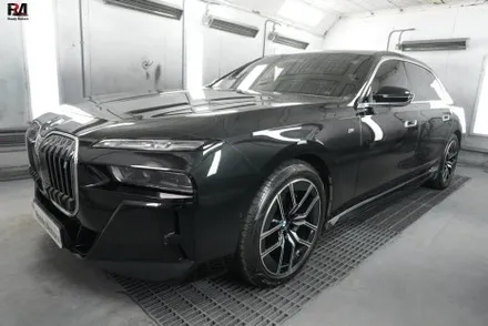 파주 BMW i7 판금 도장으로 외형복원 범퍼 수리의 모든 것 / 경기 파주