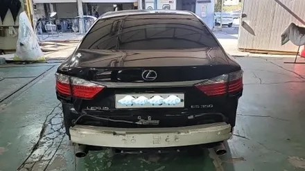 렉서스 ES350 뒤 범퍼 자동차 수리업체 / 경기 파주