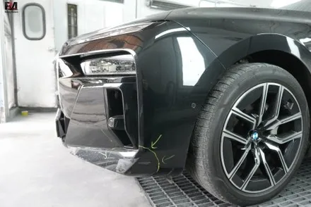 파주 BMW i7 판금 도장으로 외형복원 범퍼 수리의 모든 것 / 경기 파주