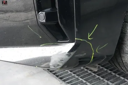 파주 BMW i7 판금 도장으로 외형복원 범퍼 수리의 모든 것 / 경기 파주