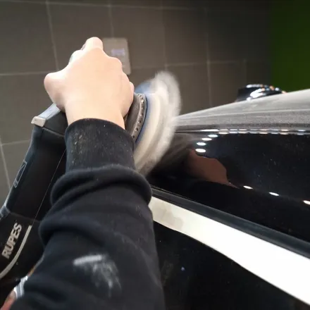 BMW 750Li 김포 광택 유리막코팅까지 올인원으로 해결 (장기동 풍무동 운양동 구래동 마산동 전지역) / 경기 김포 김포한강1로
