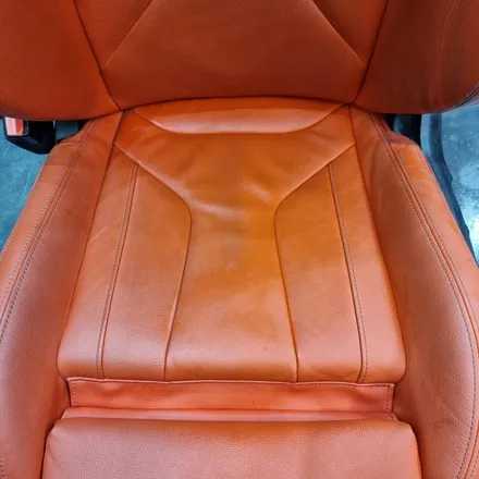 BMW Z4 20i Msport 가죽시트 김포 가죽크리닝 완벽하게 색상 복원시켜준 곳 (장기동 운양동 풍무동 구래동 마산동 전지역) / 경기 김포 김포한강1로