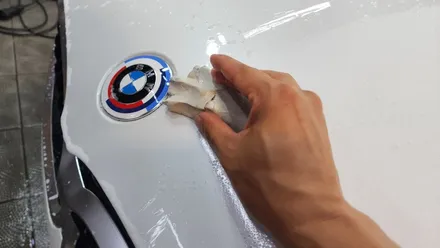 BMW M850i 그란쿠페, 50주년 엠블렘 장착과 저황변 내구성에 강한 리코쉴드PPF 시공기! / 서울 광진구 중곡동
