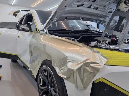 미래미래한 컬러로 bmw ix,      전주택랩 고광도 필름 랩핑 완성!! / 전주, 광주, 김제