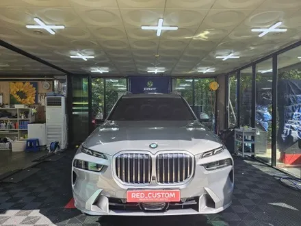 강릉썬팅 레드커스텀 랩핑 bmw x7 크롬 죽이기 스포티하게 시공 / 강릉시 유산동