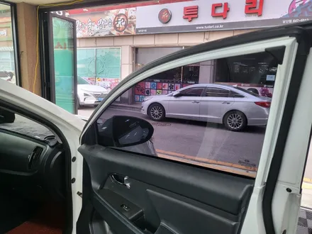 강릉썬팅 레드커스텀 스포티지 R 바래진 썬팅 제거 및 재시공 / 강릉시 유산동