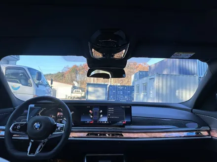 강릉썬팅 레드커스텀 BMW 740i 글라스틴트 레이니블루 시공 / 강릉시 유산동