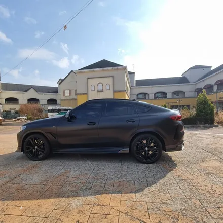 파주랩핑 더블유랩스 BMW X6 전체시공 / 파주시 문발동