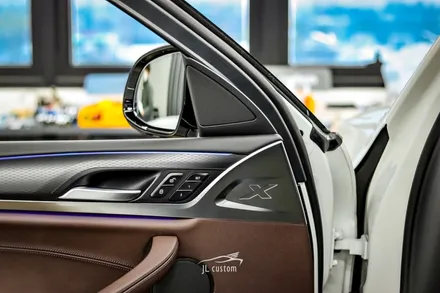 BMW X4 크리스털 파츠 교체와 회오리 풀 커버 시공은 실내 인테리어의 필수 아이템! / 대전 서구, 세종, 청주, 천안