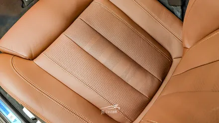 BMW X5 추운 겨울에도 미리 대비하는 순정형 통풍시트 시공! / 대전 서구, 세종, 청주, 천안