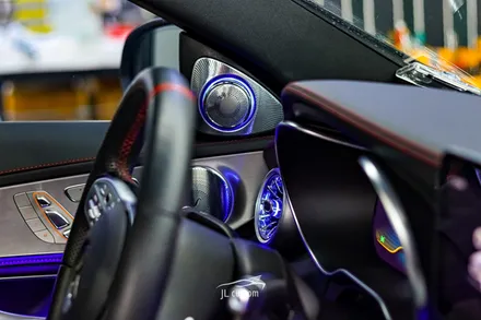 대전 벤츠 C43 AMG 꼭 해야 하는 실내 튜닝이 있다면?? 송풍구 엠비언트 / 전동 트위터 시공! / 대전 서구, 세종, 청주, 천안