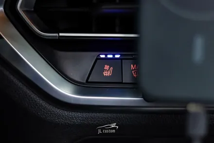 대전 BMW 3시리즈 320D 알칸타라 시트 그대로 통풍시트 시공! / 대전 서구, 세종, 청주, 천안