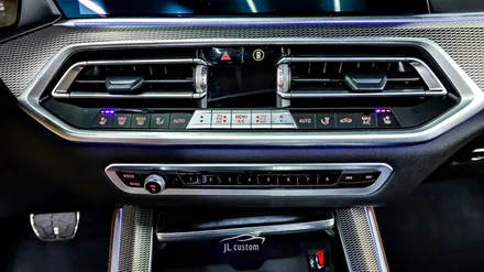 BMW X5 추운 겨울에도 미리 대비하는 순정형 통풍시트 시공! / 대전 서구, 세종, 청주, 천안
