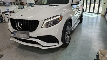 제이엘커스텀 대전점에서 벤츠 GLE 350D 앞범퍼 교체, 광각미러 시공 / 대전 서구, 세종, 청주, 천안