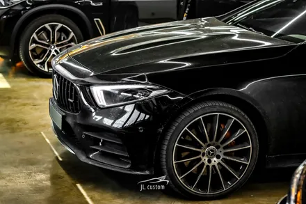 벤츠 CLS 450 AMG 핸들 교체 시공과 R 버튼 활성화로 편리함과 실내 드레스업을 동시에! / 대전 서구, 세종, 청주, 천안