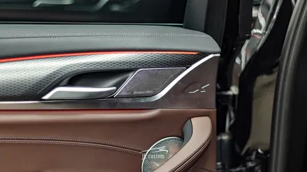 대전 BMW X4 회오리 풀 커버 / 크리스탈 파츠 / 실내 인테리어에 빠질 수 없는 아이템! / 대전 서구, 세종, 청주, 천안