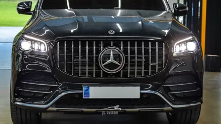 대전 벤츠 GLS 400d 자동차의 이미지를 한 번에 바꿔줄 세로 그릴 교체 시공! / 대전 서구, 세종, 청주, 천안