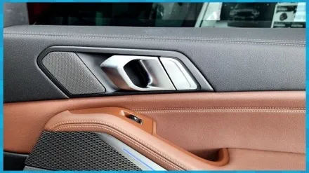 BMW만의 특별한 실내 튜닝 X7 회오리풀커버 + AVI스피커 대전 / 대전 서구, 세종, 청주, 천안