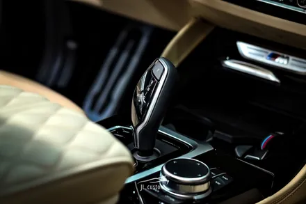 대전 BMW X4 블랙박스 + 보조배터리 조합 / 크리스탈 파츠 3종 세트 시공. / 대전 서구, 세종, 청주, 천안