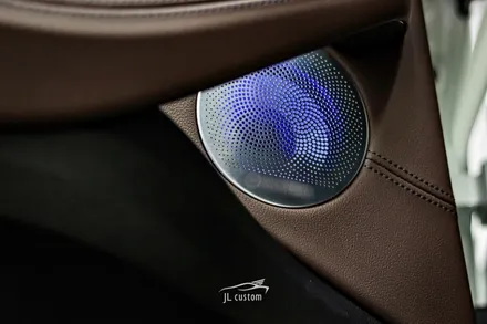 BMW X4 크리스털 파츠 교체와 회오리 풀 커버 시공은 실내 인테리어의 필수 아이템! / 대전 서구, 세종, 청주, 천안