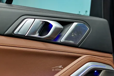 BMW X6 감각적인 실내 인테리어의 완성 회오리 풀 커버 시공과 갈바닉 스위치! / 대전 서구, 세종, 청주, 천안