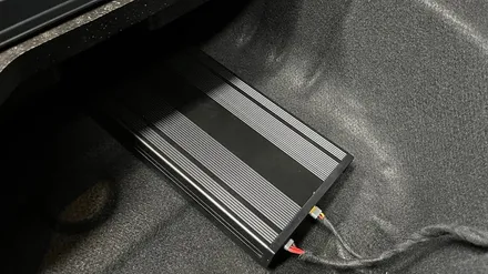 벤츠 E클레스 송풍구 엠비언트, 부메스터, 블랙박스, 보조베터리는 제이엘커스텀 대전지사에서~! / 대전 서구, 세종, 청주, 천안
